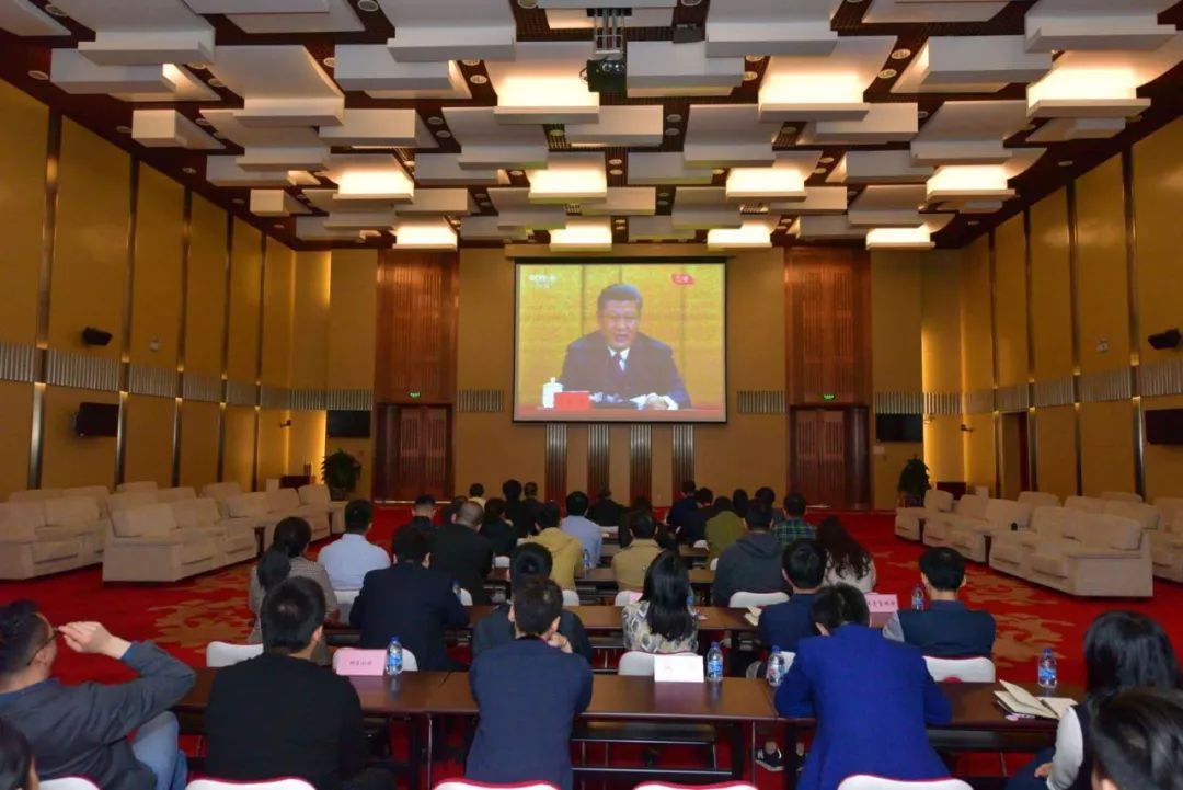 “兵裝心青年”熱議習(xí)總書記對(duì)青年的寄語