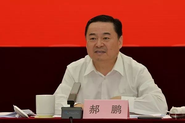 國資委與中央企業(yè)簽訂經(jīng)營業(yè)績責(zé)任書，郝鵬強(qiáng)調(diào)要全力以赴穩(wěn)增長切實(shí)發(fā)揮好“穩(wěn)定器”作用
