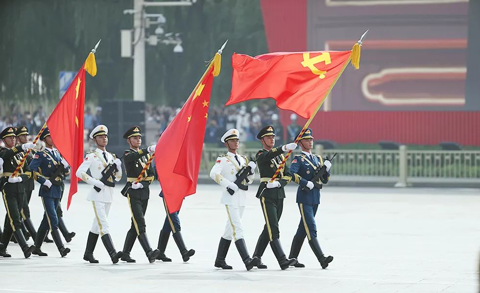 百般呵護(hù) 千件裝備 萬(wàn)無(wú)一失【強(qiáng)軍首責(zé)·閱兵保障③】